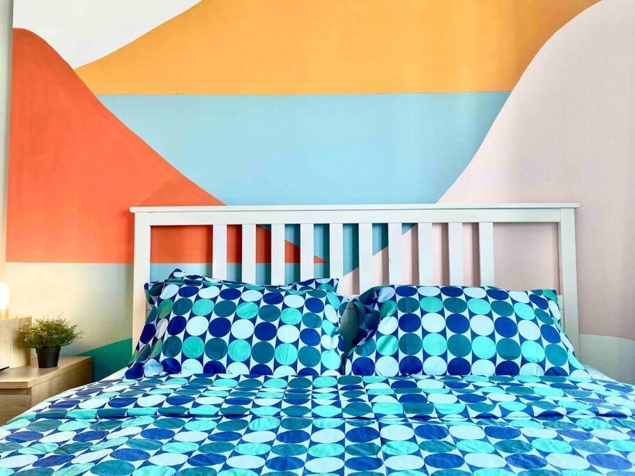 Tropicana 218 Macalister #Wondercolor #Infinity Pool #Georgetown #5Pax #2Br 2Bath #1King 1Queen 1Single #Quality Well Maintained #Private Host מראה חיצוני תמונה